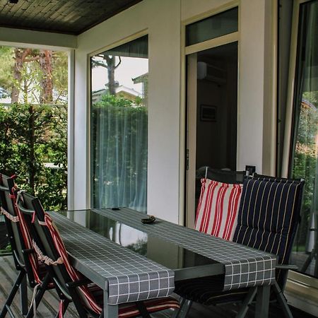 Ivy Lalzi Bay Beach House Durrës Exterior foto